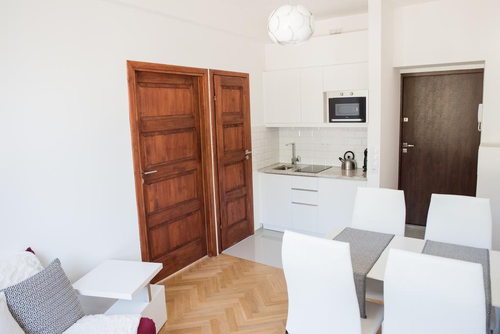 Apartment Nearto Old Town Na Ustroniu Street Краков Экстерьер фото